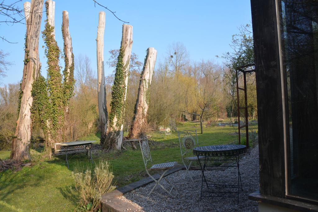 Chambres D'Hotes, Gites La Petite Madeleine La Madelaine-sous-Montreuil Exterior foto