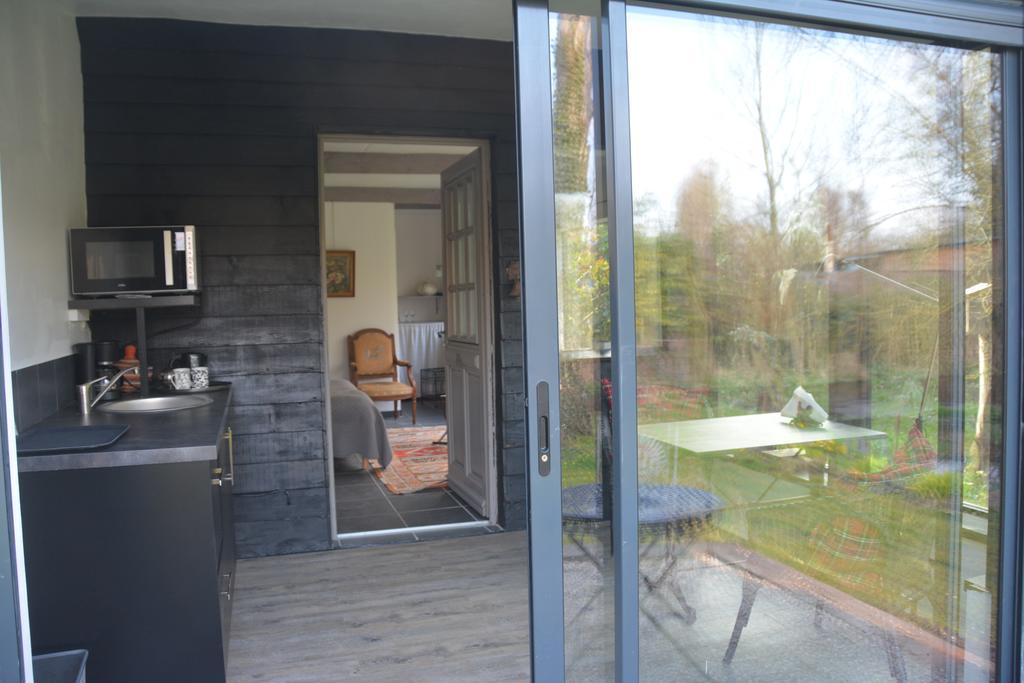 Chambres D'Hotes, Gites La Petite Madeleine La Madelaine-sous-Montreuil Exterior foto